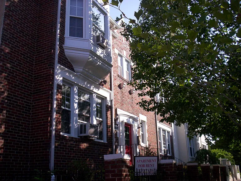 3516 W Pl NW #100 — Photo 5