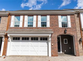 214 Foundation Dr, Cranberry Township, PA