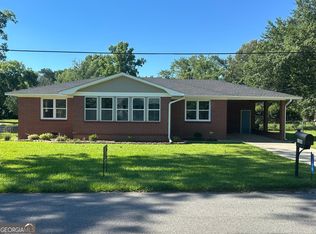 1300 Stonewall St, Dublin, GA 31021