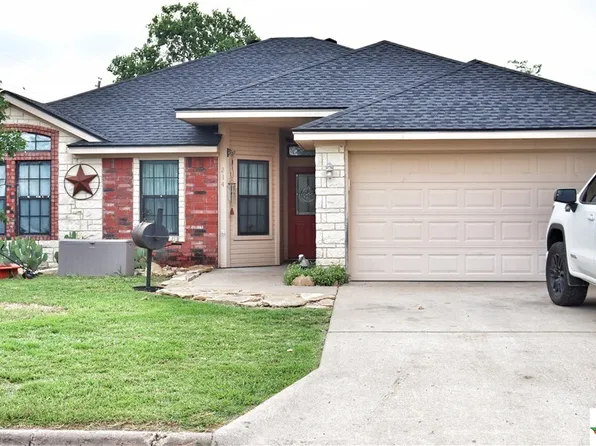 214 Centennial St, Gatesville, TX 76528
