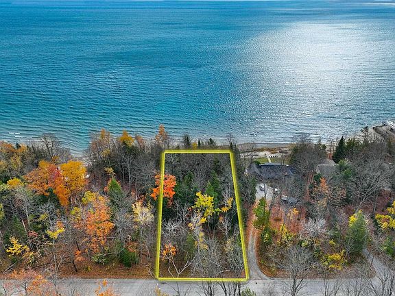 2nd image of 10 N Shore Dr