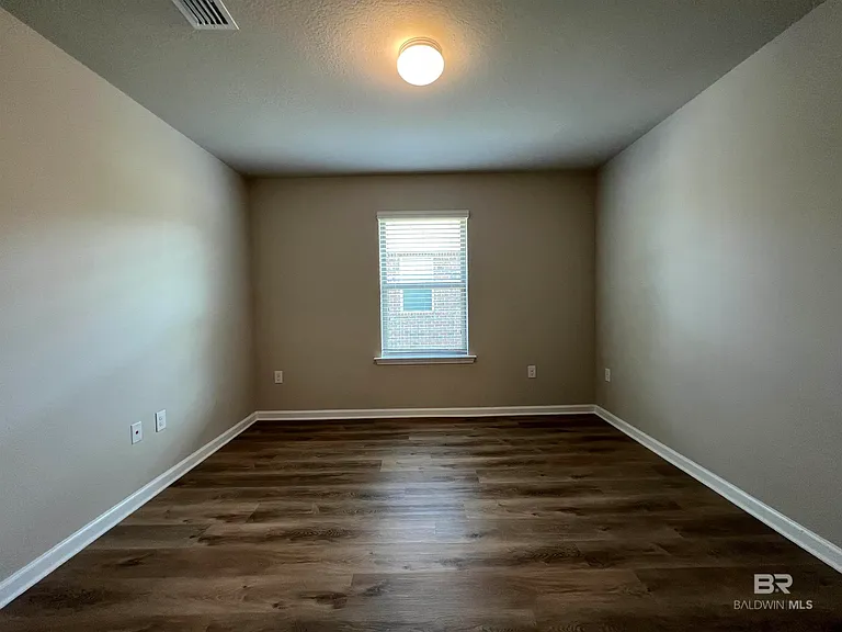 10286 Shetland Dr — Photo 10