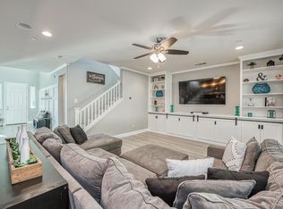 1697 Whiteash Ave, Clovis, CA