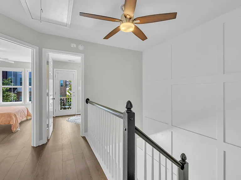 503 Village Loop Dr — Photo 26