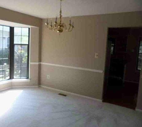 5th image of 8 Newland Ct