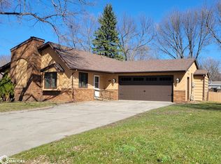 312 S Cedar Ave, Eagle Grove, IA 50533
