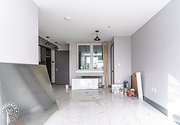 4th image of 1470 Eastern Pkwy #2D