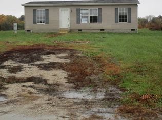 4520 Blake Ln, Wadesville, IN 47638