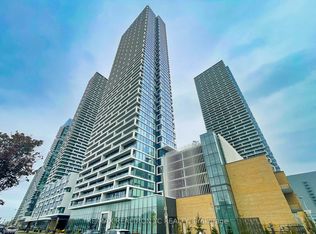 898 Portage Pkwy #5202, Vaughan, ON L4K 0J6