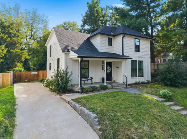 720 W Lexington Ave, Danville, KY 40422