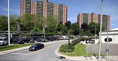 1st image of 1841 Central Park Ave APT 6E