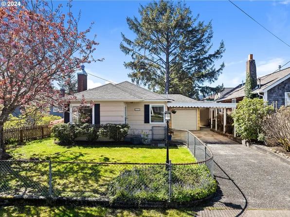 335 Avenue S, Seaside, OR 97138