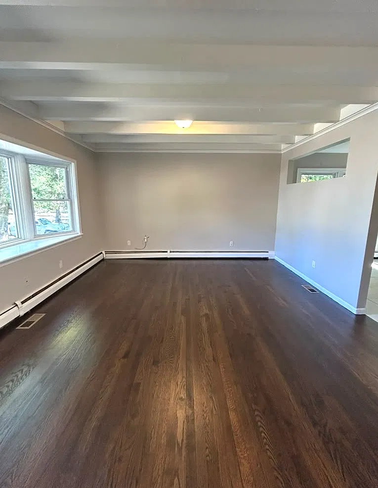 725 Green Valley Rd — Photo 3