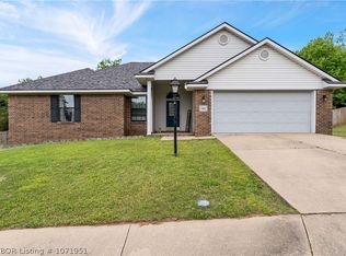 141 Daybreak Ln, Alma, AR 72921