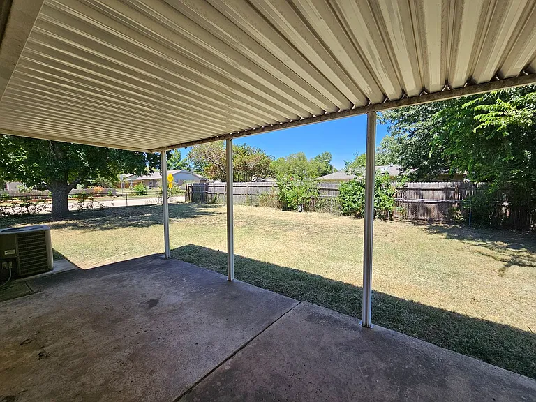 1703 Village Dr — Photo 13