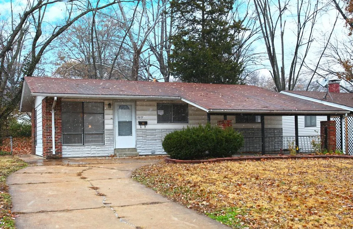 10119 Saffron Dr photo 1
