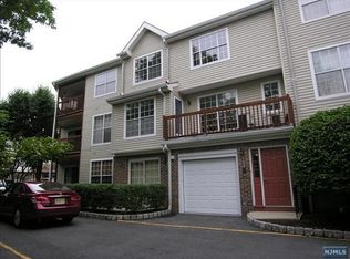 653 Jacey Dr #5218, Fort Lee, NJ 07024