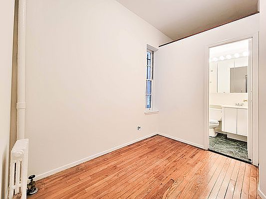 5th image of 303 E 81st St APT 5FW