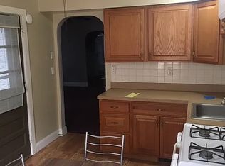 207 Boggs Ave Floor 3, Pittsburgh, PA 15211