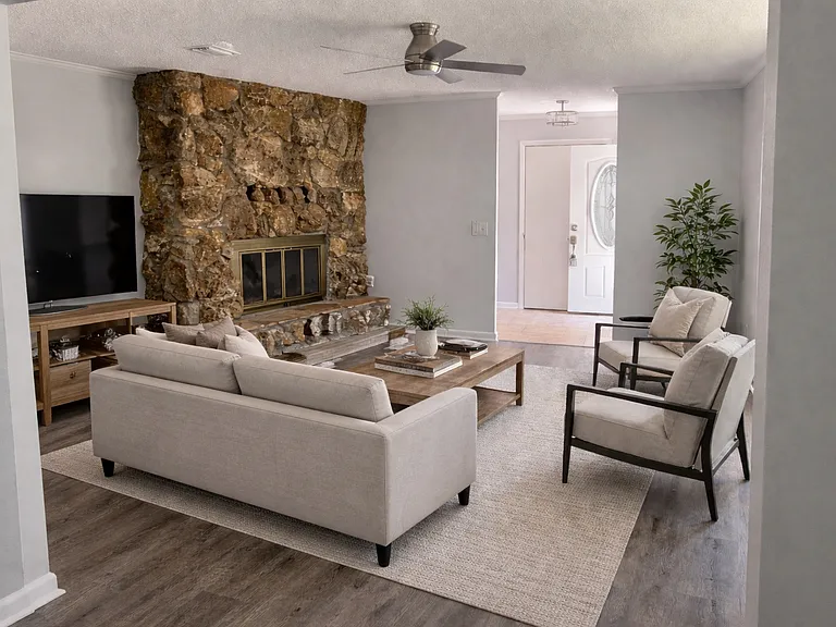 162 NW Palmetto Blvd — Photo 13