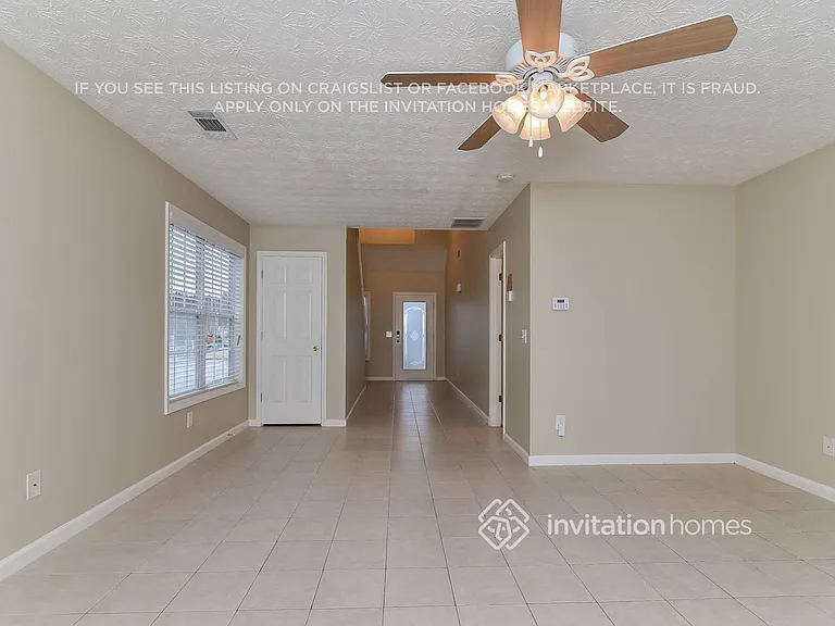 170 Kentshire Pl — Photo 3