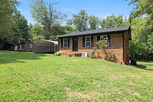 437 Woodsdale Rd Photo 1