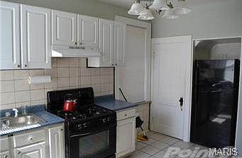 2nd image of 4972 Itaska St