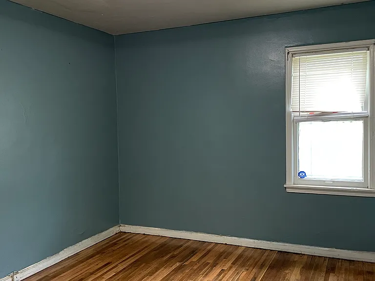 8857 Auburn St — Photo 12