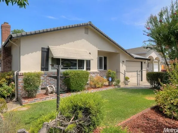 3708 Branch St, Sacramento, CA 95838