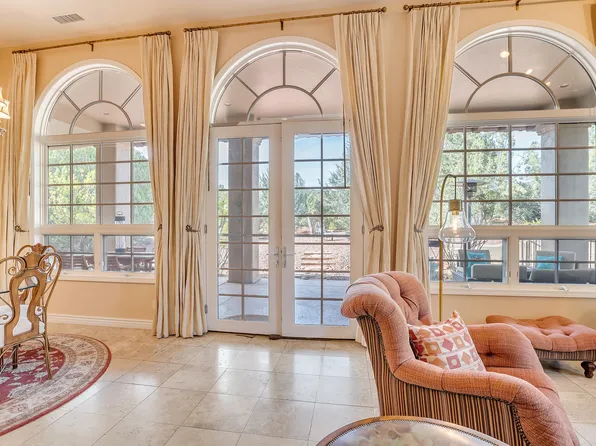 32 W Dove Wing Dr, Sedona, AZ 86336