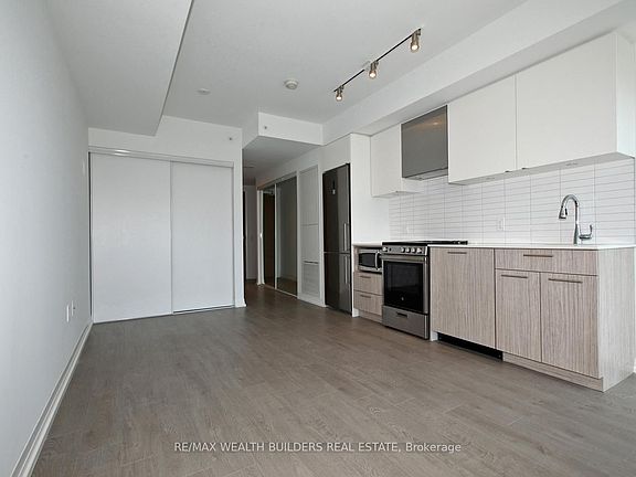 5th image of 251 Jarvis St E #2107