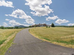 64 Woodworth Meadows Ln, Cornwallville, NY 12418