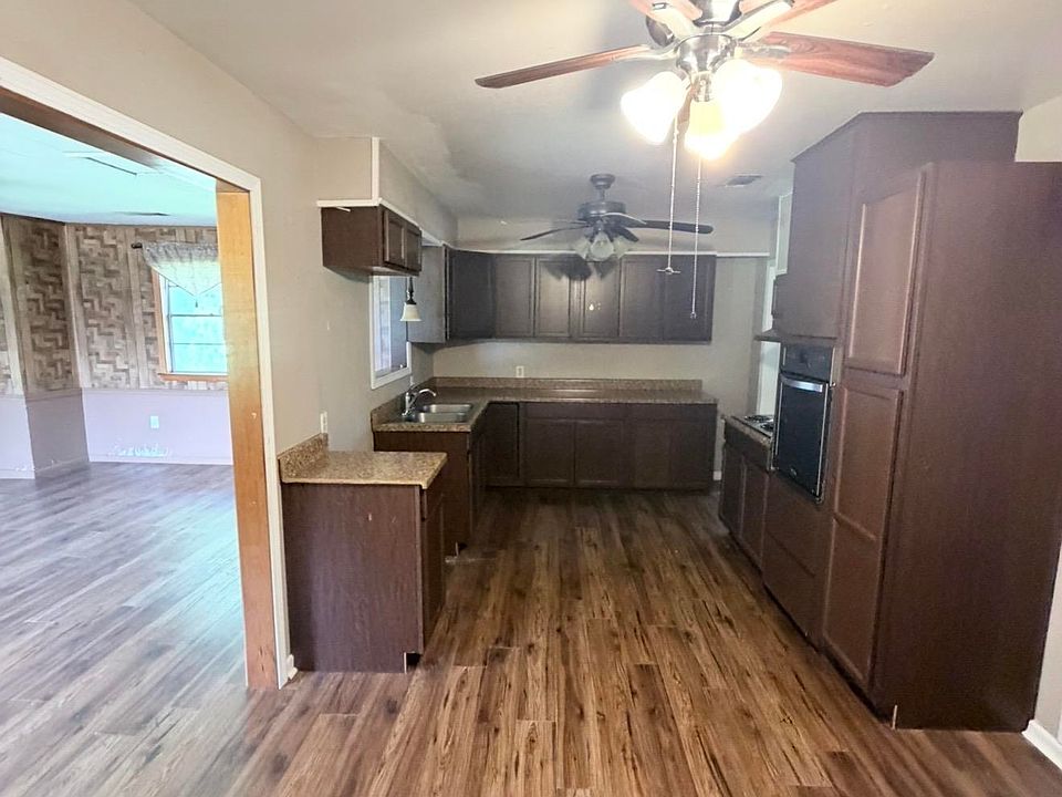 2nd image of 6720 Avocado Dr