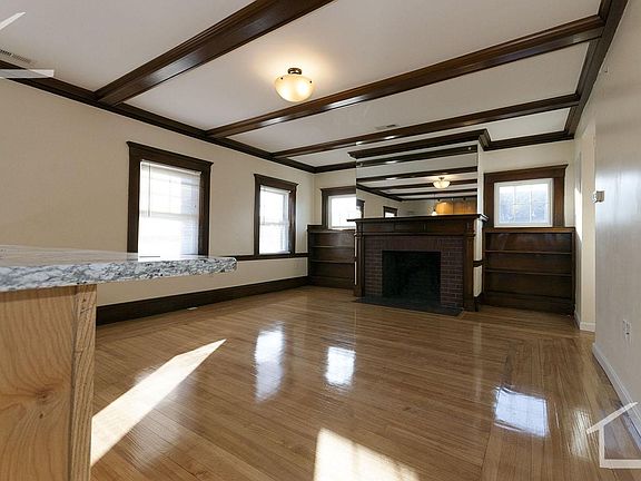 5th image of 34A Bentley St #4