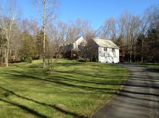 1098 W Purchase Rd, Southbury, CT 06488