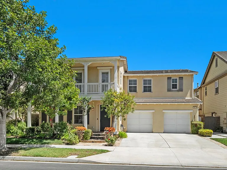16618 Honeybee Dr — Photo 2