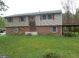 824 E Rockhill Rd, Sellersville, PA 18960