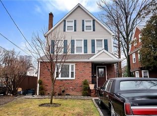 18 Woodland Ave, New Rochelle, NY 10805