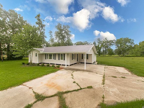 4th image of 1068 Albert Calais Rd