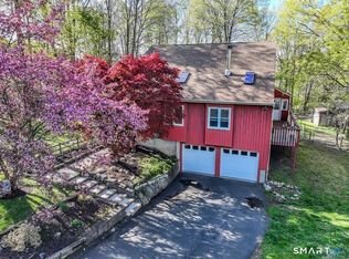 6 Taagan St, Danbury, CT 06811