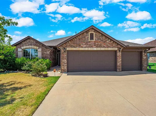 5061 NE Viking Ln, Lawton, OK 73507