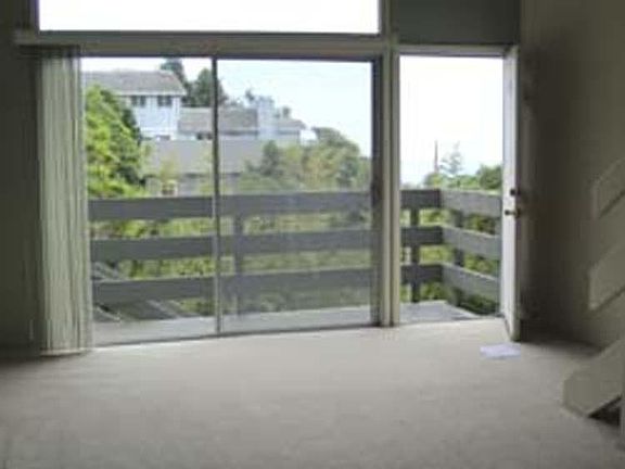 3rd image of 2320 Banner Ave #1