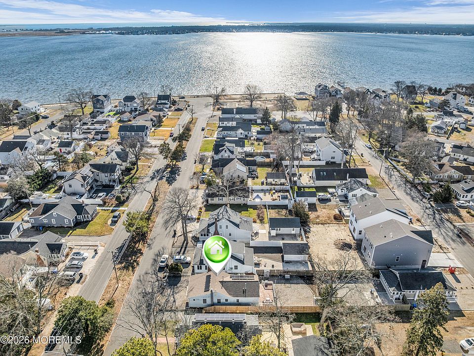 1st image of 204 Fischer Boulevard
