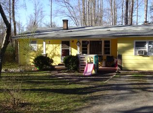 155 Glenwood Rd, Hendersonville, NC 28791