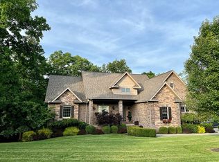 862 Cobblestone Blvd, Scott Depot, WV 25560