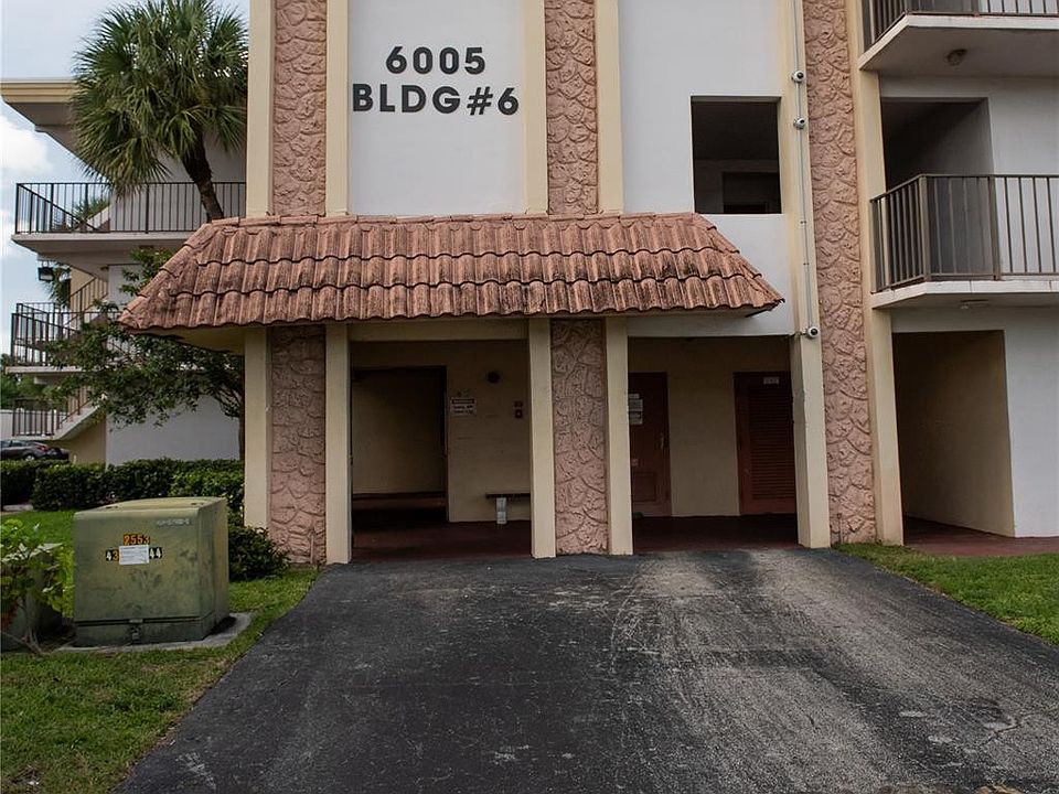 1st image of 6005 Del Lago Circle #108