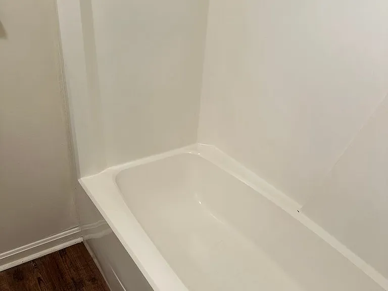 1285 Colonial Rd — Photo 7
