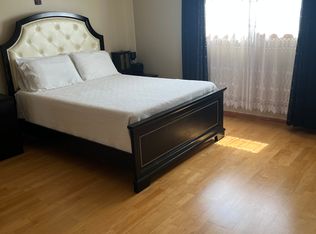 (Undisclosed Address), Des Plaines, IL 60016
