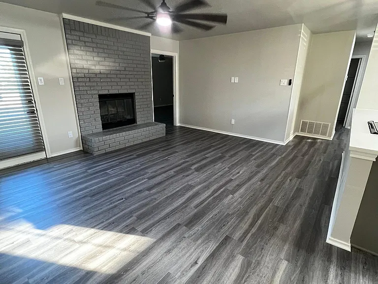532 Highpoint Dr — Photo 9