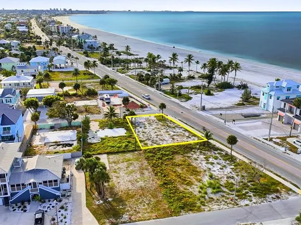 101 Hibiscus DR, FORT MYERS BEACH, FL 33931